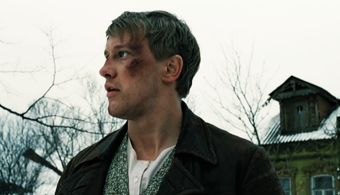 на фото Сергей Горобченко в "Бумере"