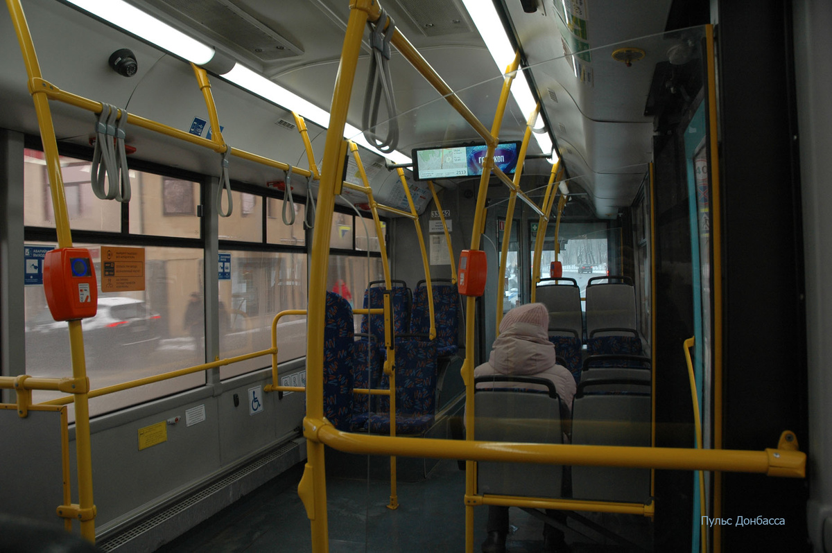 В Луганске стоимость проезда в общественном транспорте дорожает до 35-40 рублей. В Донецке пока без изменений. Фото: Пульс Донбасса