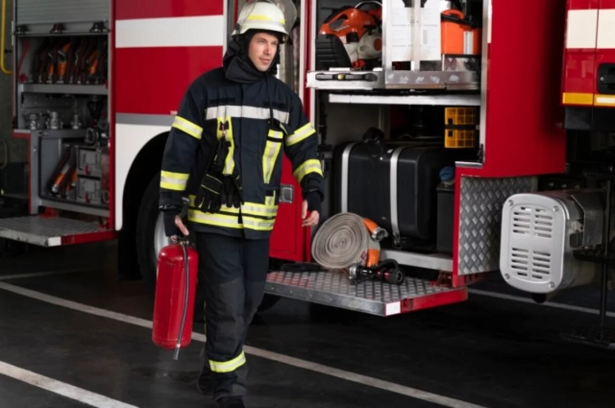    Рязанские пожарные спасают автомобили от возгорания