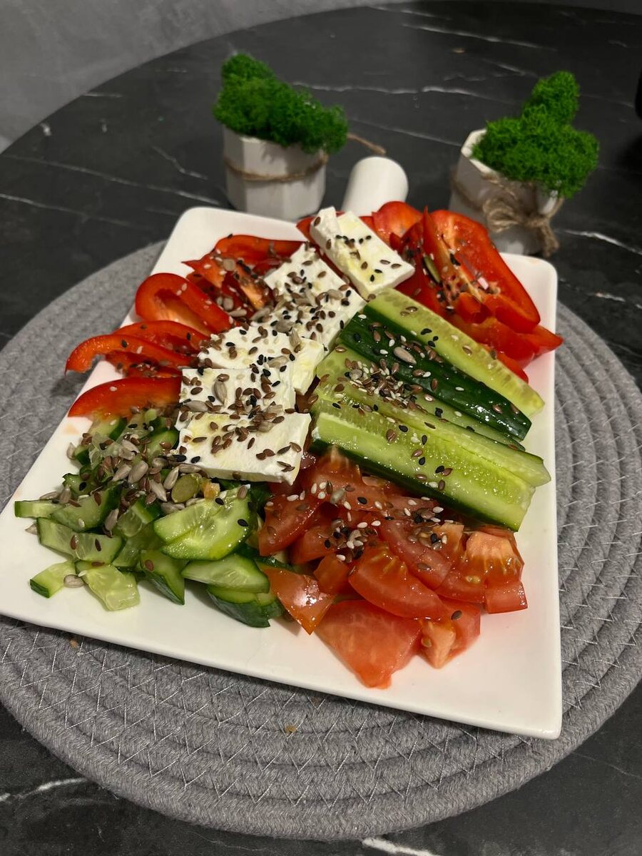 Салат с сыром Фета. 