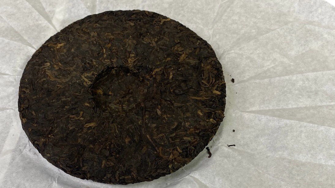 Прессованные пуэры лучше промывать