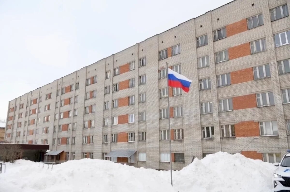    Патрушев посетил речное училище в Петрозаводске