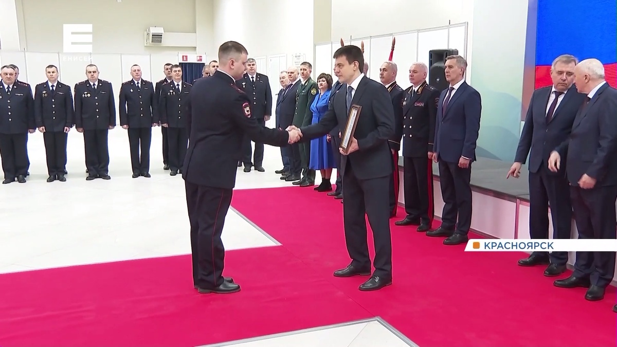     Губернатор Михаил Котюков принял участие в расширенной коллегии МВД