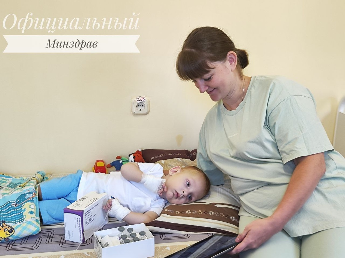    Надежда на спасение: как беларусы собирают $3 миллиона для укола жизни