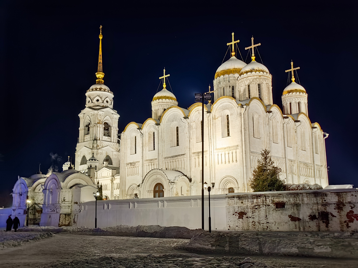 Главная достопримечательность Владимира- Успенский собор