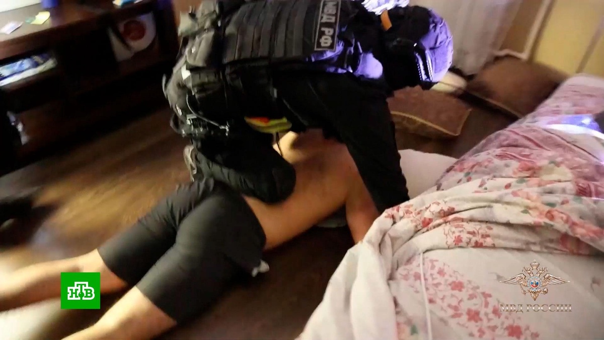    Дипфейки, звонки и угрозы: мошенники придумывают новые способы обмана россиян