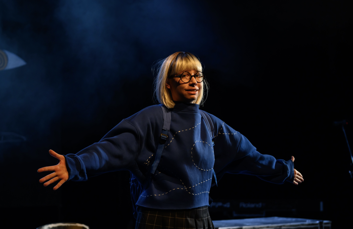     Дарья Трухина (Соня) в спектакле Александра Золотовицкого «Соня-9»