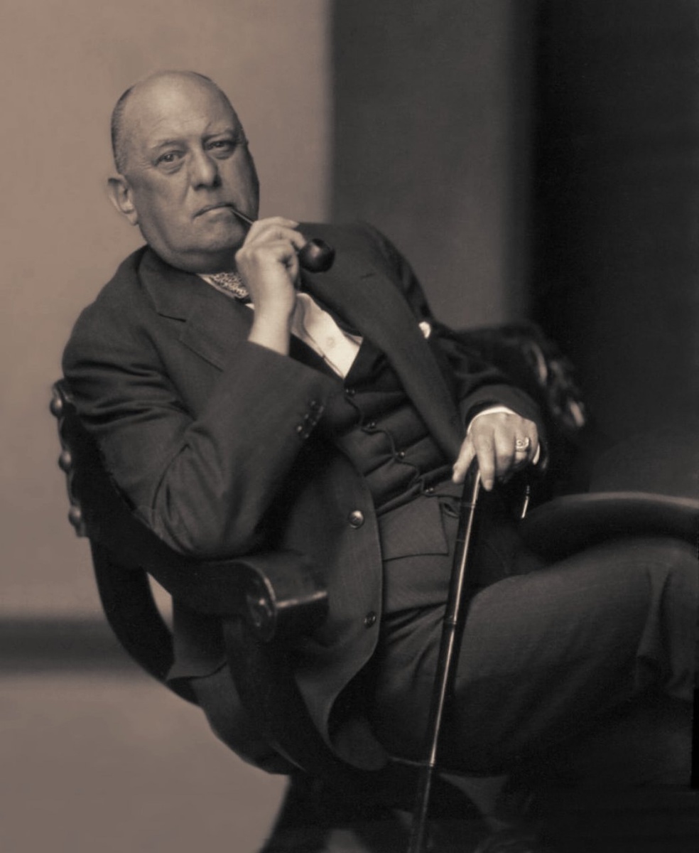 Алистер Кроули