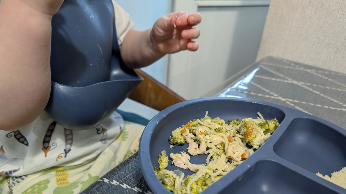 Для ребёнка приходится выкручиваться