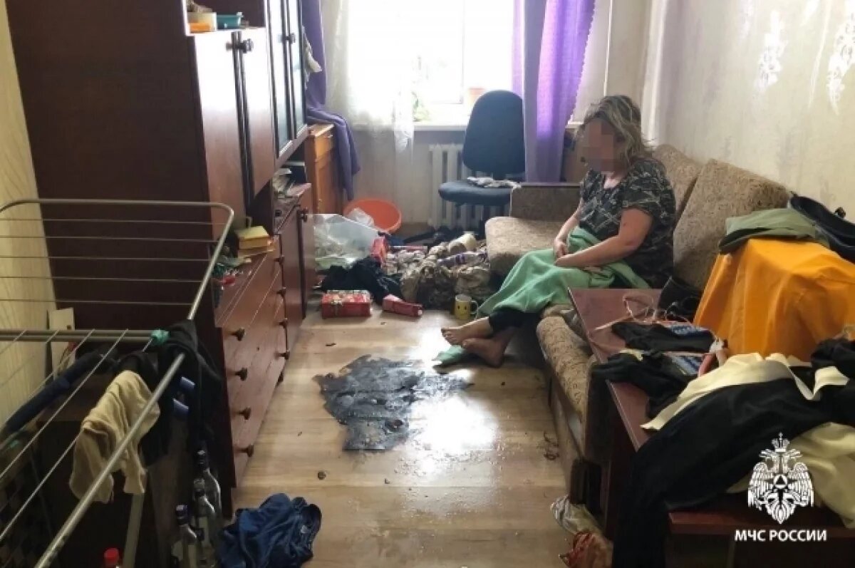    Ижевчане чуть не погибли, уснув рядом с непогашенным окурком