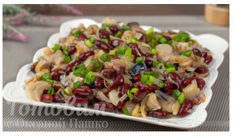 Салат с копченой скумбрией