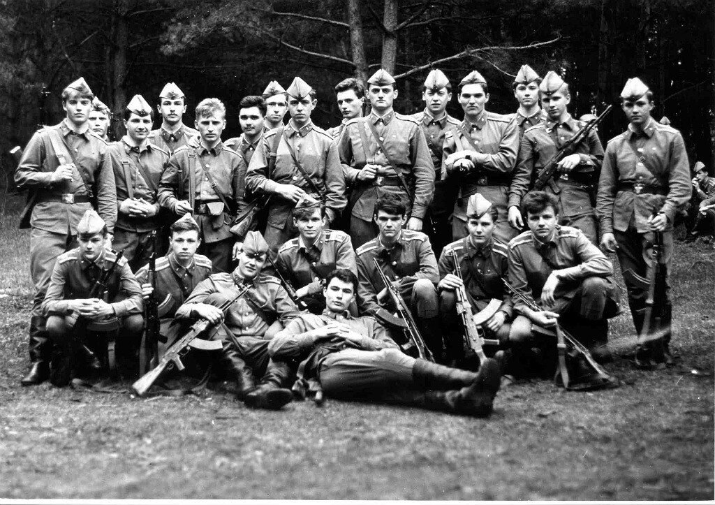 Мои однокурсники по 14 роте курсантов Васильковского ВАТУ. 1990-1993 г.г. 144 уч.гр.