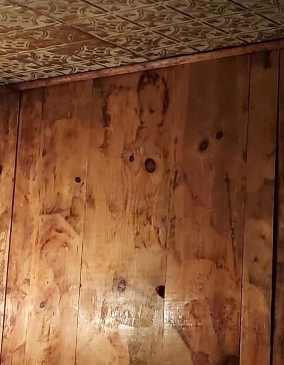 Имя автора не известно, фото взято из открытых источников.