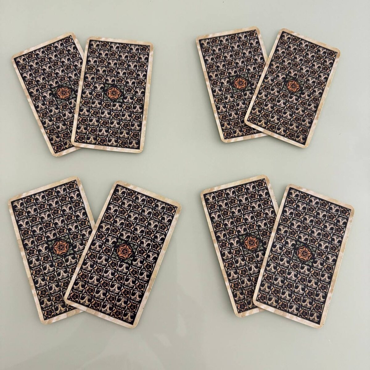 выбери карту