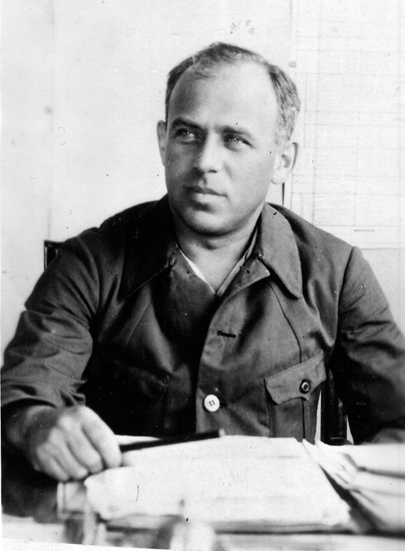 Яков Гугель