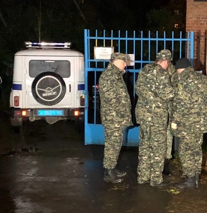 Криминалсты на месте преступления Фото: "КП"