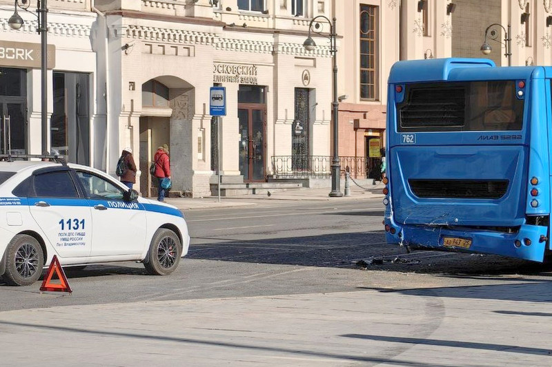 С места события. Фото из свободных источников