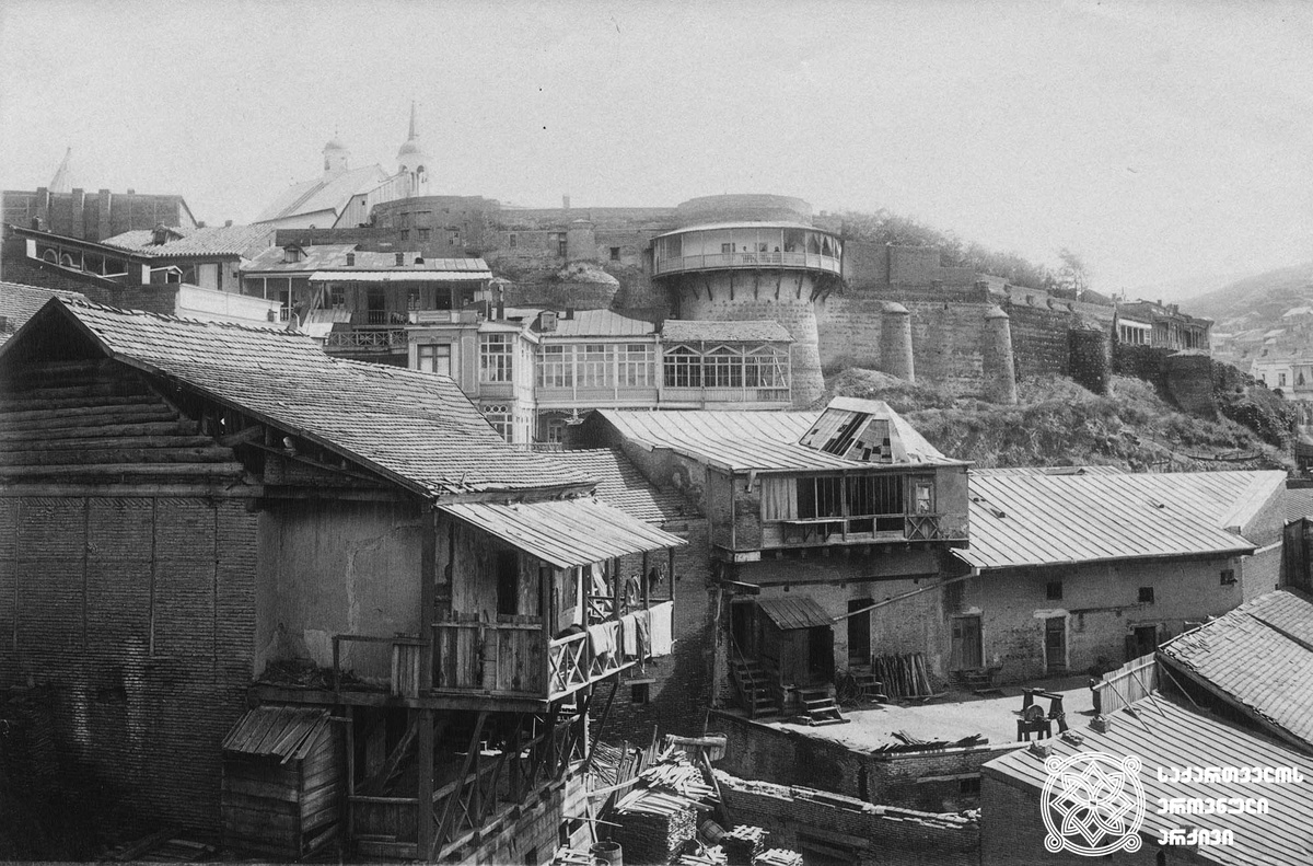 1890-1910, Дворец Дареджан