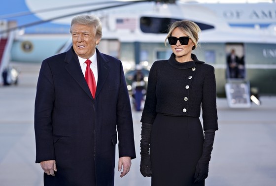    Дональд и Мелания Трамп