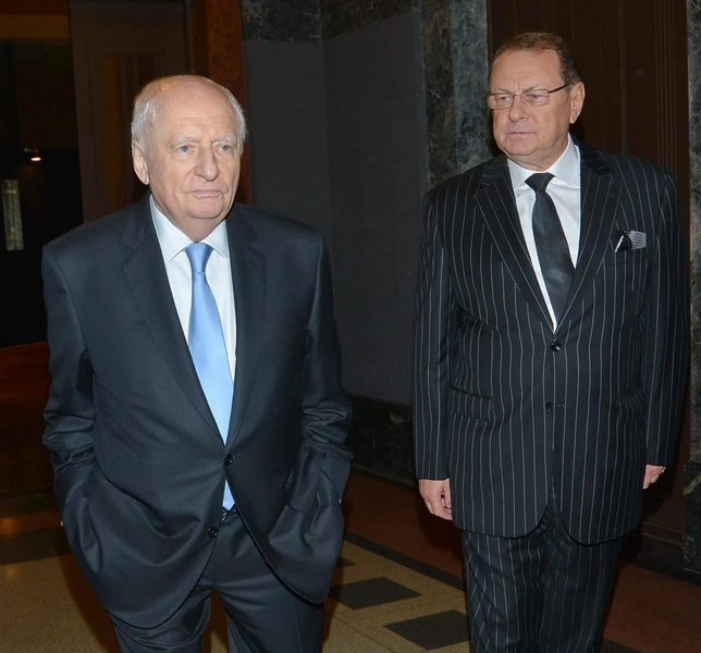 Марк Варшавер долгие годы работал с Марком Захаровым и возглавил театр после его смерти

