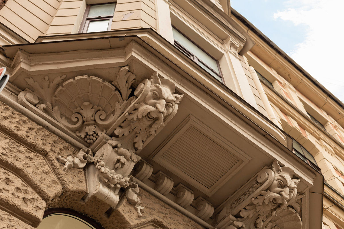 Средний проспект В.О., 33