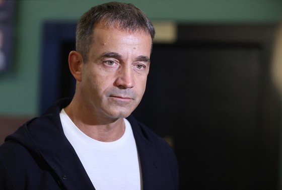    Дмитрий Певцов