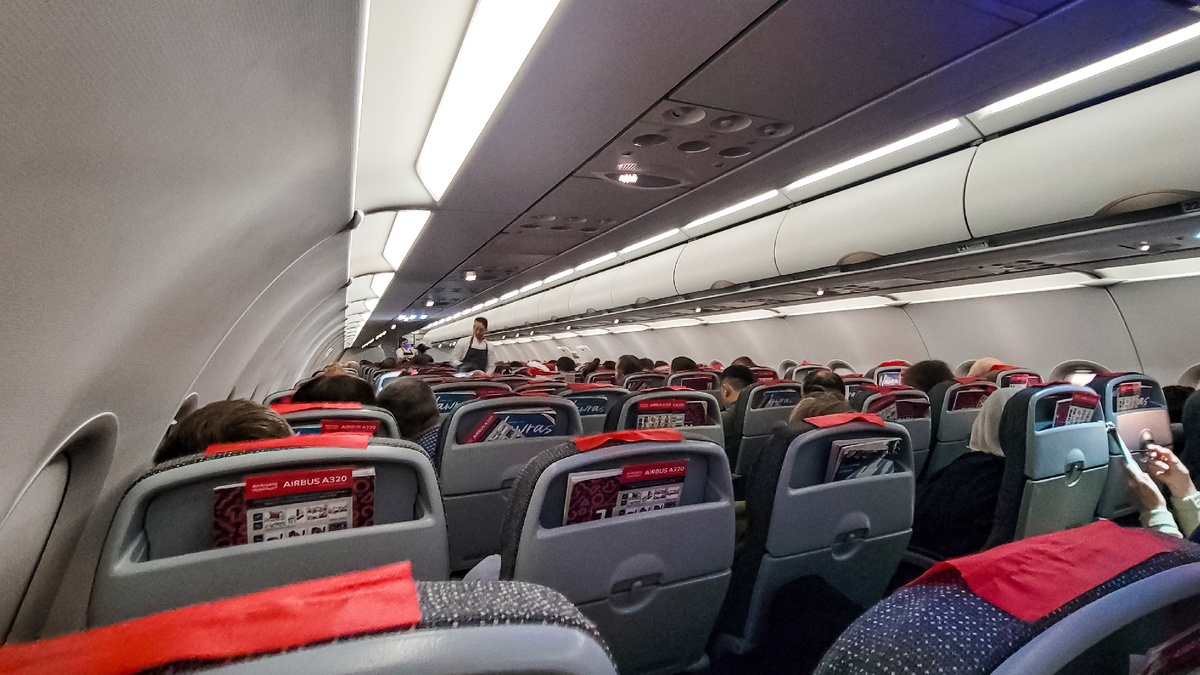 Так выглядит самолёт авиакомпании "Air Arabia" изнутри.