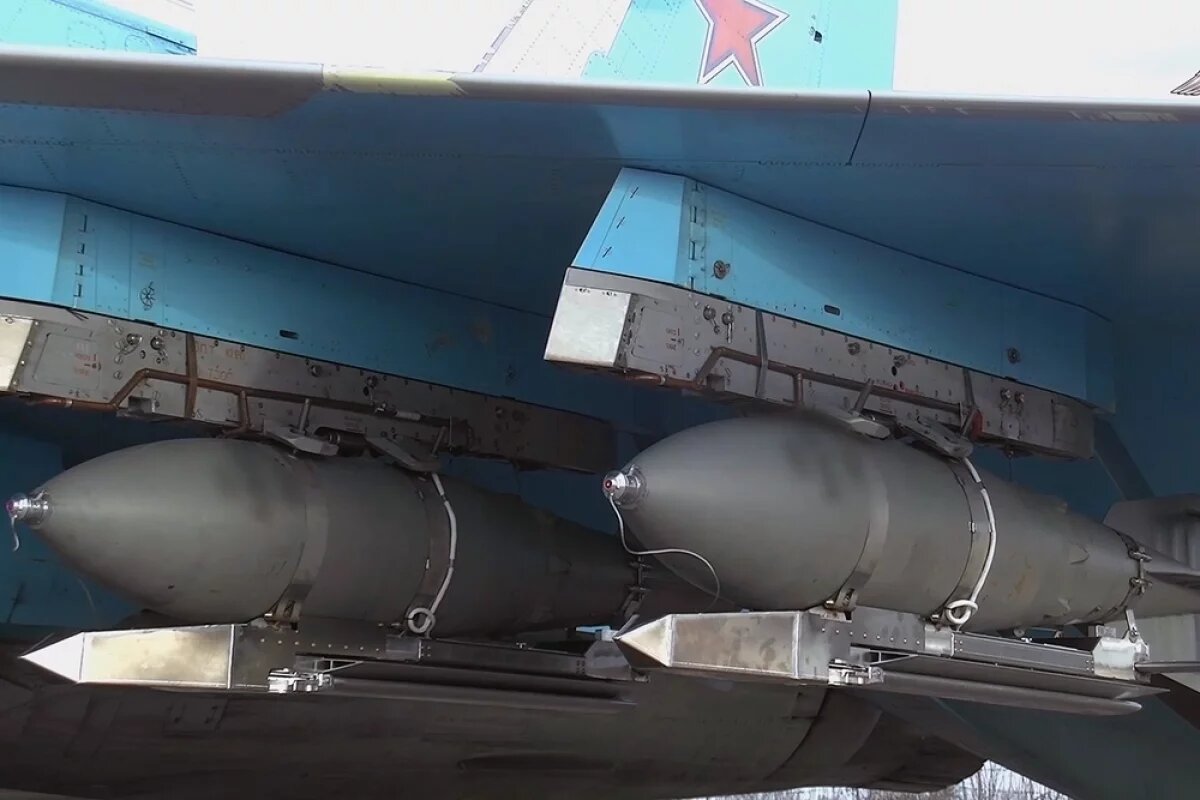    Подпольщик Лебедев: ВС РФ ударили по военному аэродрому ВСУ в Мартыновке