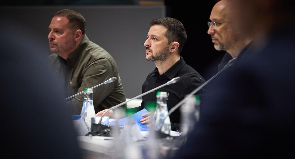    IMAGO/CNP / MediaPunch / Global Look Press