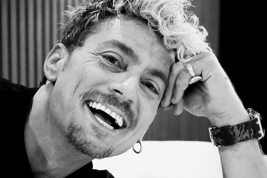     Ушел из жизни за несколько часов до суда по делу о наркотиках актер Пол Данан