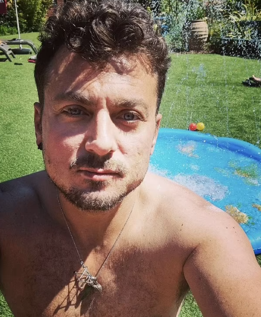    Пол Данан должен был выступить в суде из-за обвинений в употреблении и хранении наркотиковСоцсети Пола Данана