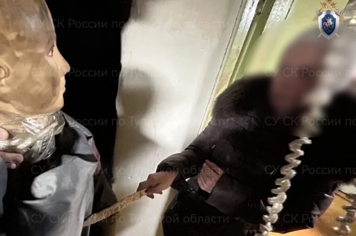    В Куркинском районе женщина ударила сожителя ножом