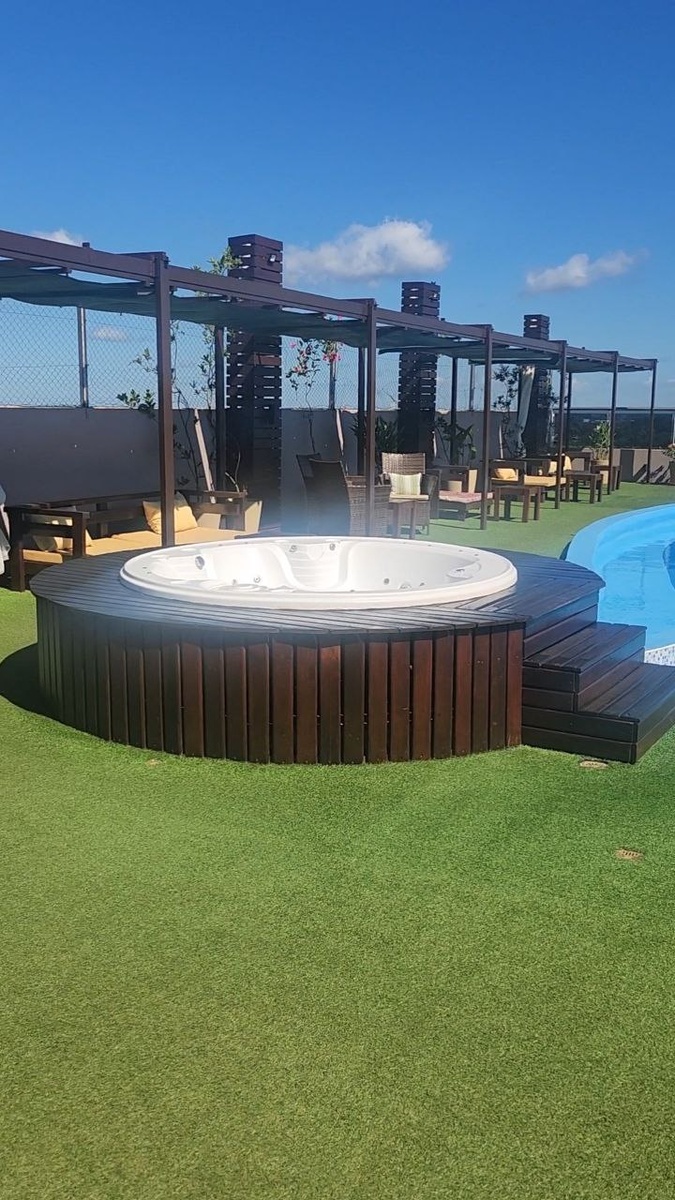 джакузи на крыше отеля