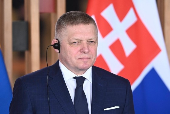    Роберт Фицо