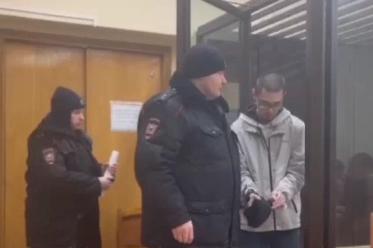    Арсений Ким в зале суда.