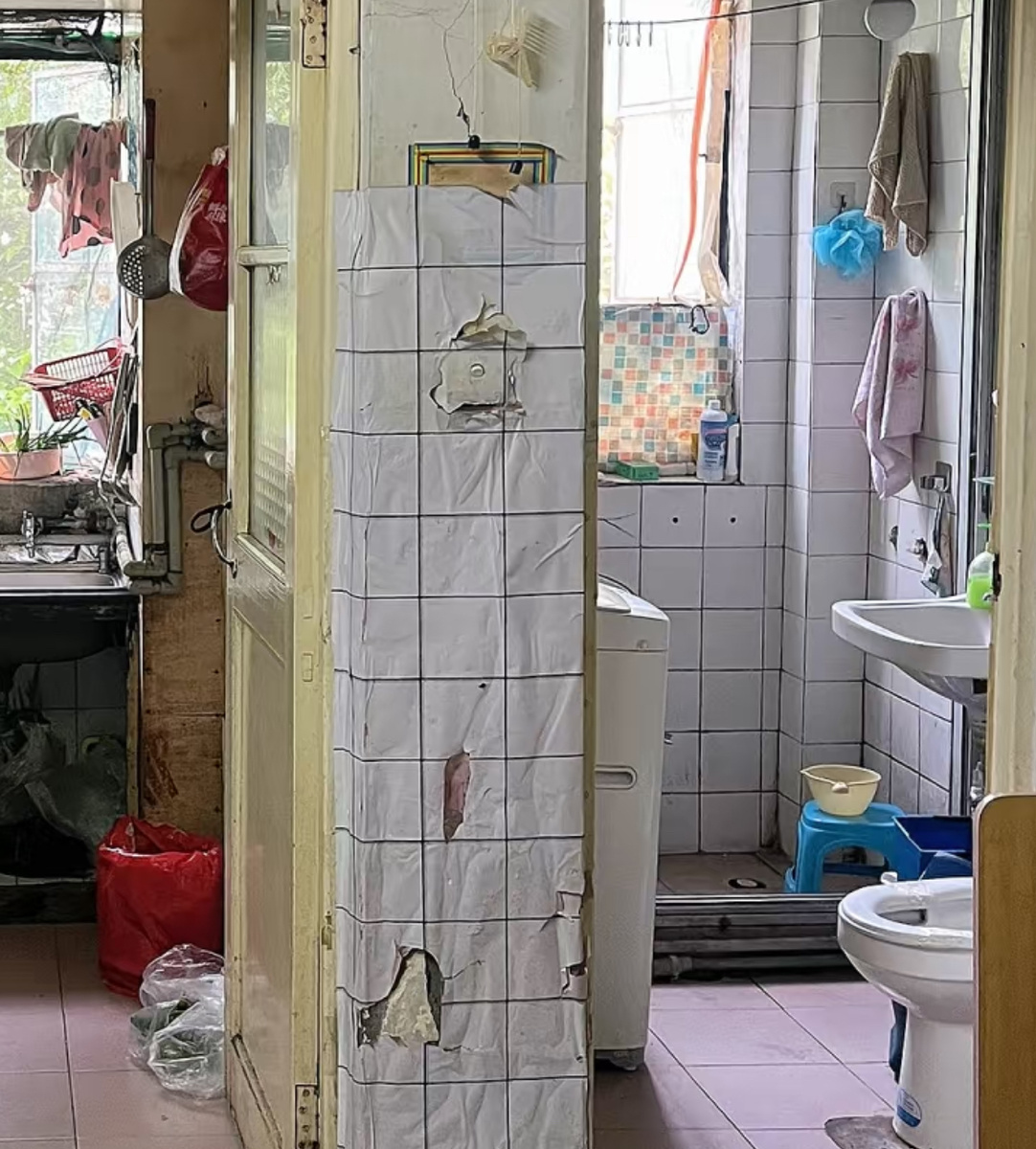 Метровый санузел с душем