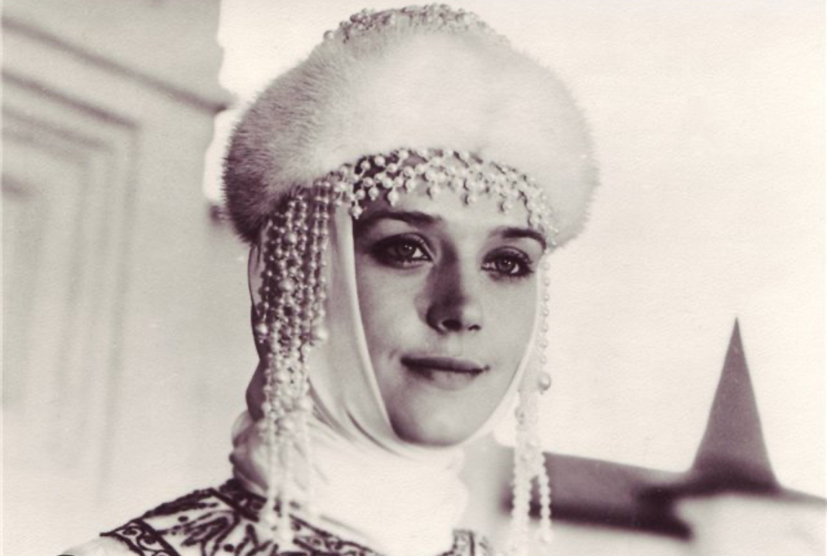 И. Алферова — мама царевны в фильме «Осенние колокола» (экранизация «Сказки о мертвой царевне и семи богатырях»). Фото из интернета