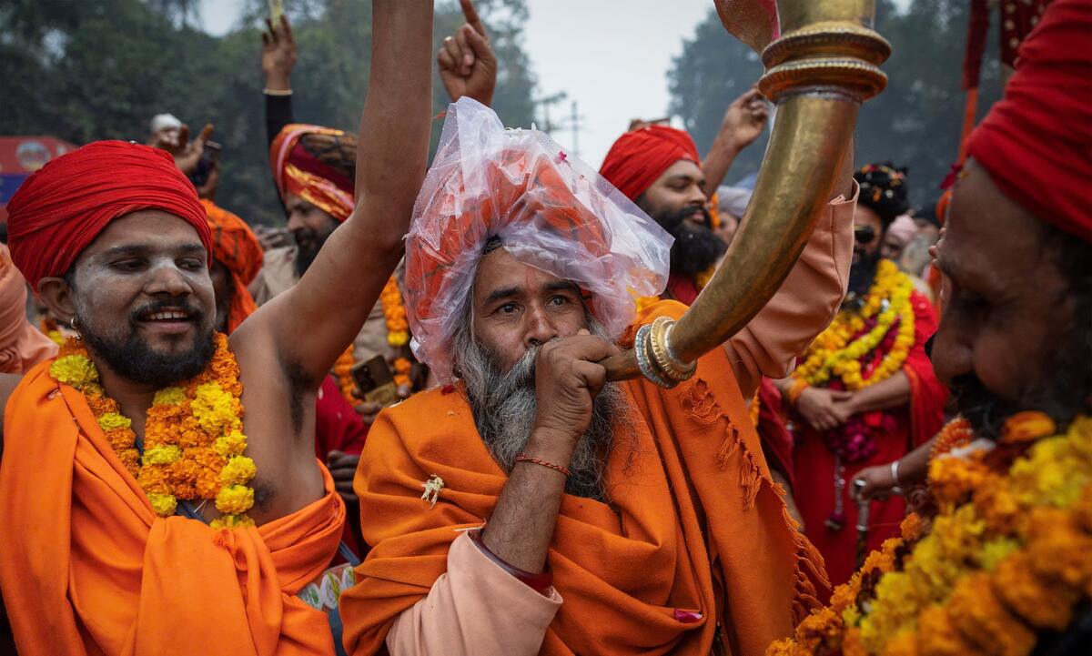    Участники фестиваля Маха Кумбха Мела в 2025 году.Reuters