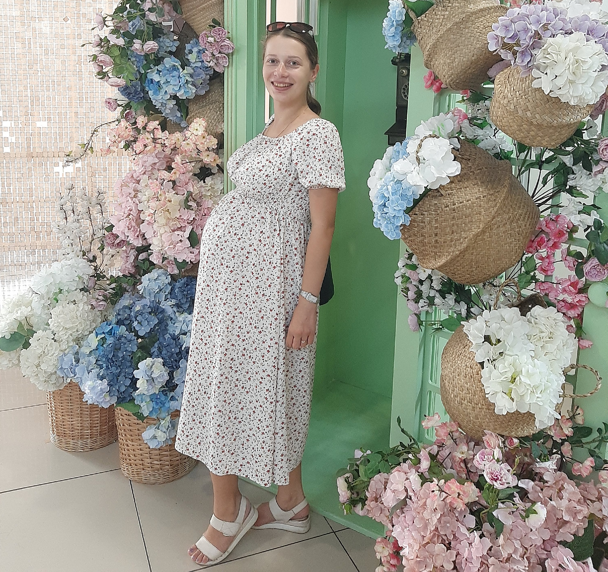 В беременность почти не фоткалась, т.к. не нравилась себе. 8 или 9 месяц