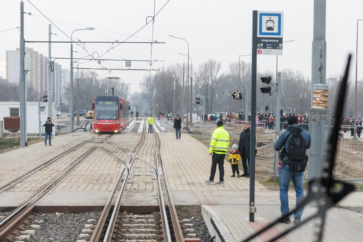 Вагон  "Škoda"-30T3 с номером 7540, проехавшийся по новой линии 18.12.2024 года