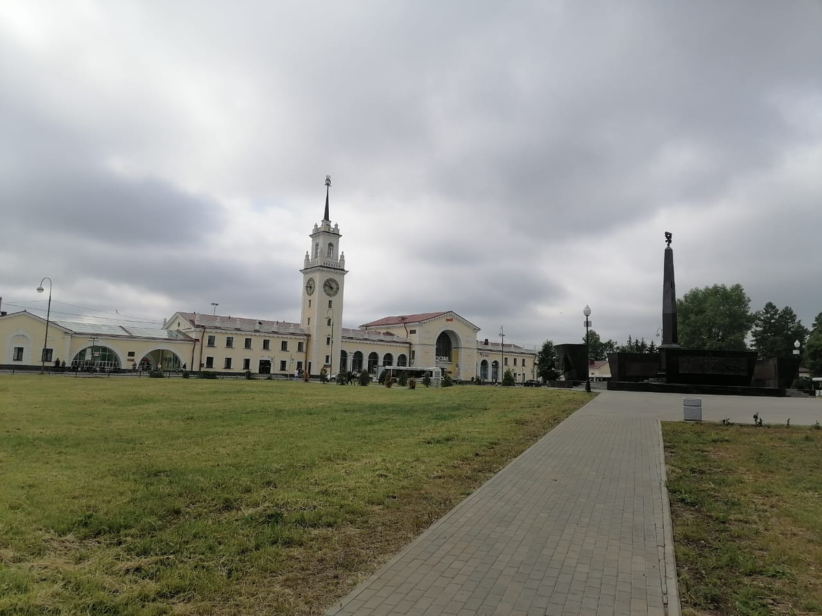 Вокзал на станции Волховстрой-1