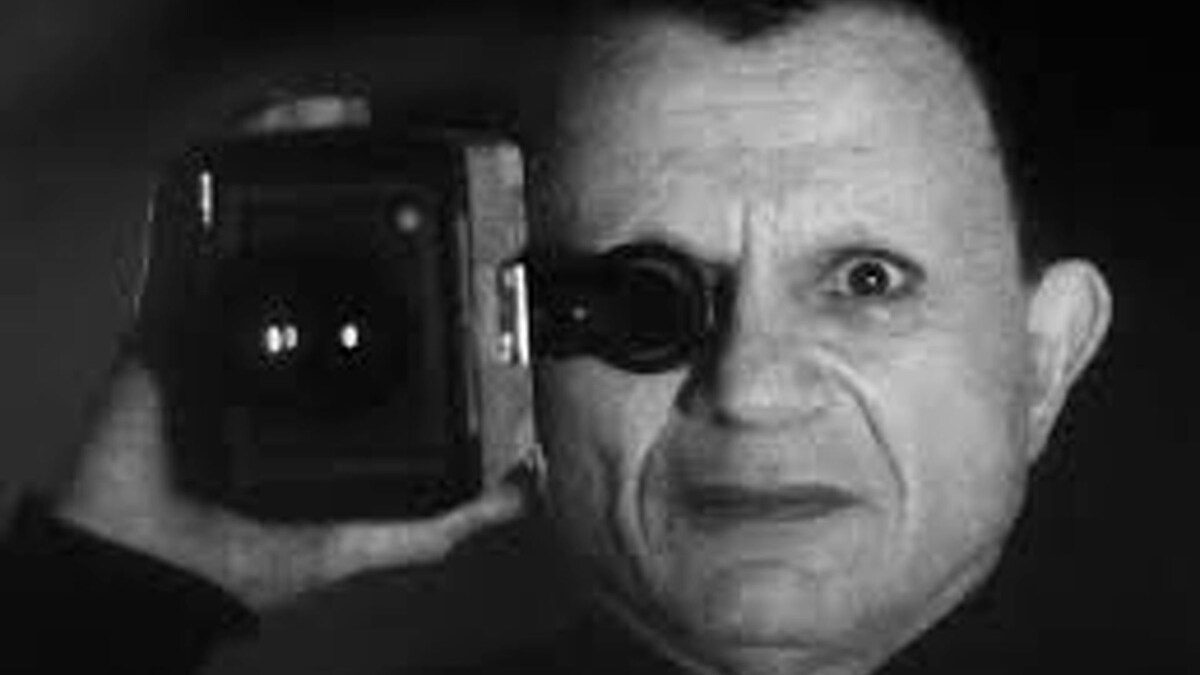 Кадр из фильма "Шоссе в никуда"