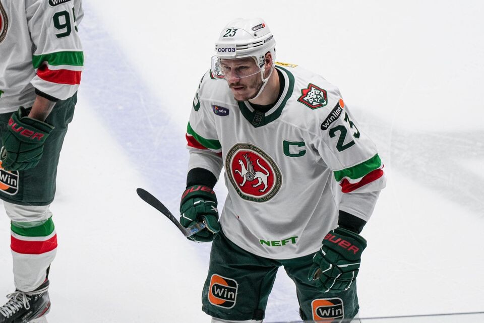 Дмитрий Яшкин - капитан ХК АкБарс.