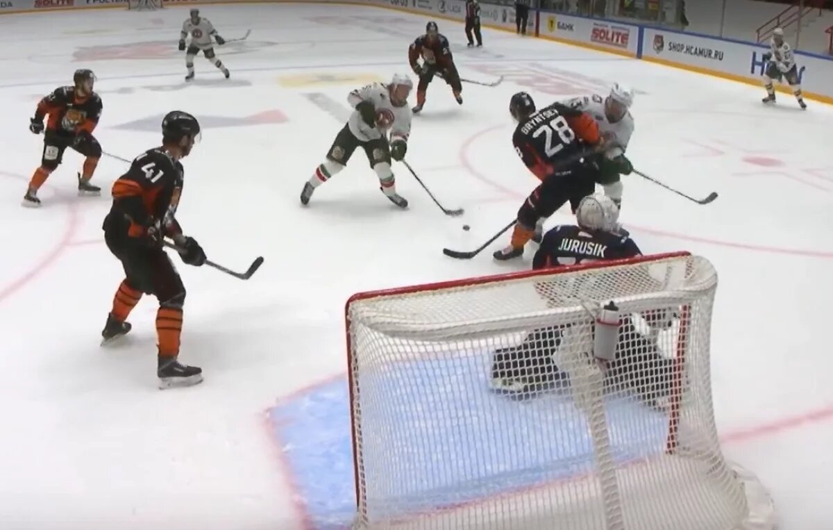    Хабаровский ХК «Амур» вырвал победу в реванше с «Ак Барс», счёт 5:4