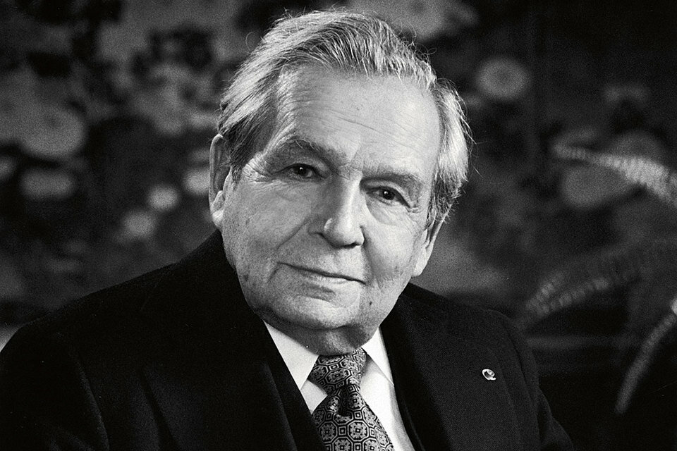 На фото: Гарри Уинстон