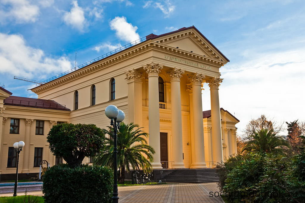 Сочи. Фото с сайта https://ugookn.krasnodar.ru/news/video/s/common/e/179124. Взято с Яндекс.Картинки