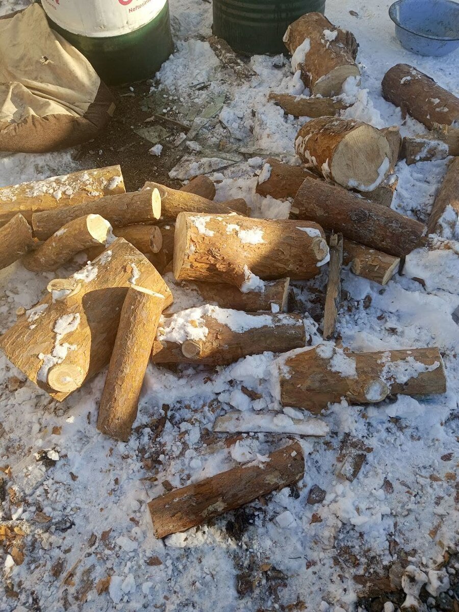 Вот остатки дров