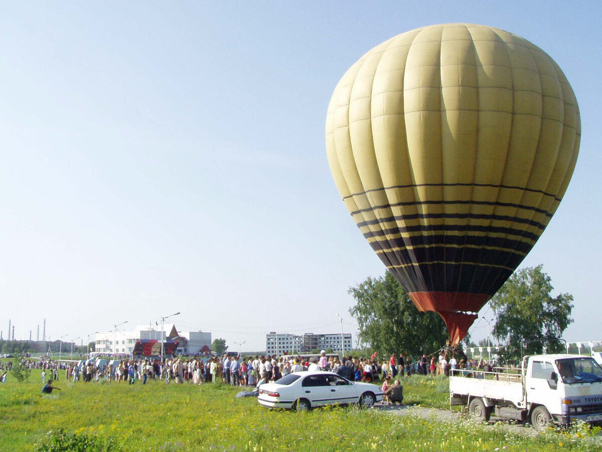 2004г. День металлурга. Спортивная база Новосибирского электродного завода.
