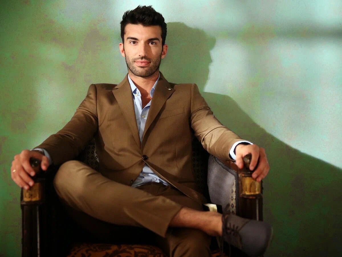 Джастин Бальдони - в иске сразу упомянул "драконов" Лайвли