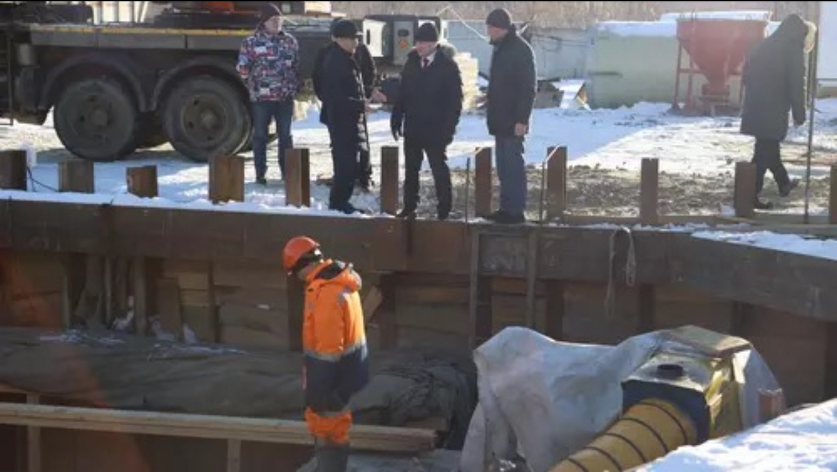 Фото: пресс-центр мэрии Новосибирска. Мэр Максим Кудрявцев
побывал на одном из строящихся объектов